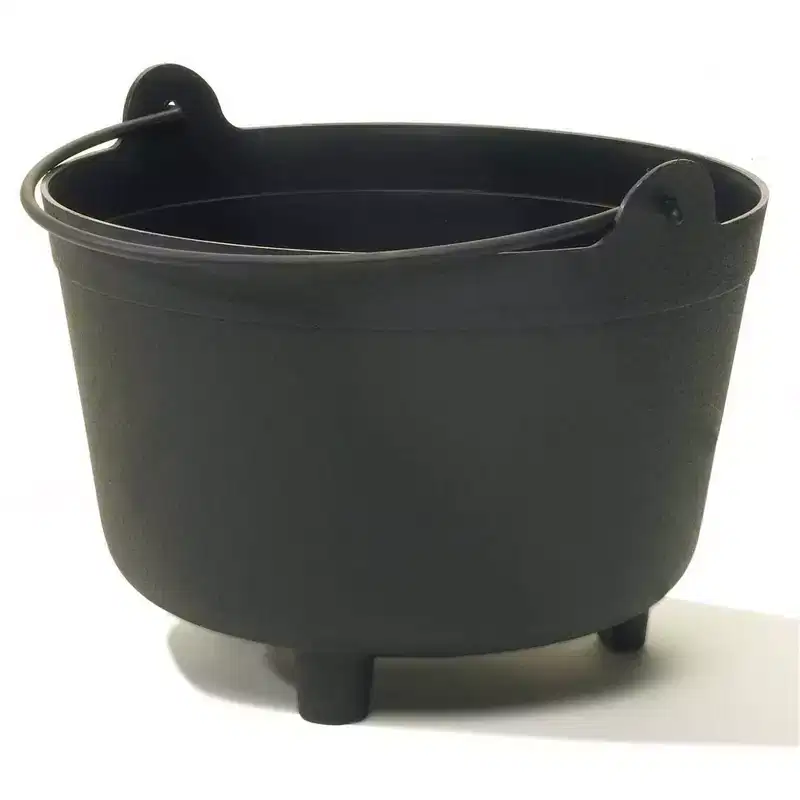 Novelty Antique-Inspired Kettle Plastic Indoor/Outdoor Planter