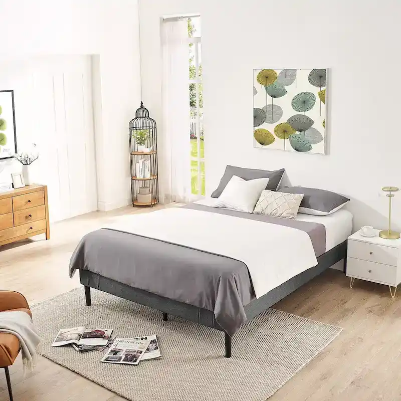 Tufted Upholstered Platform Bed Frame