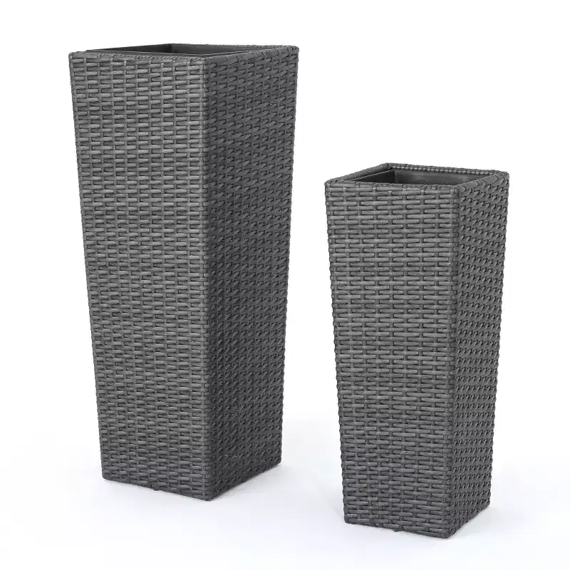 2-Piece Grey Outdoor Wicker Planter Set for Patio Porch and Entryway, Flower Pots with Iron Frame and Drainage