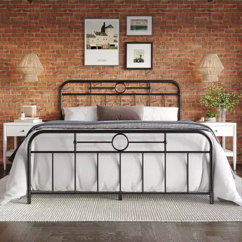 ChaletPosh King Size Metal Platform Bed