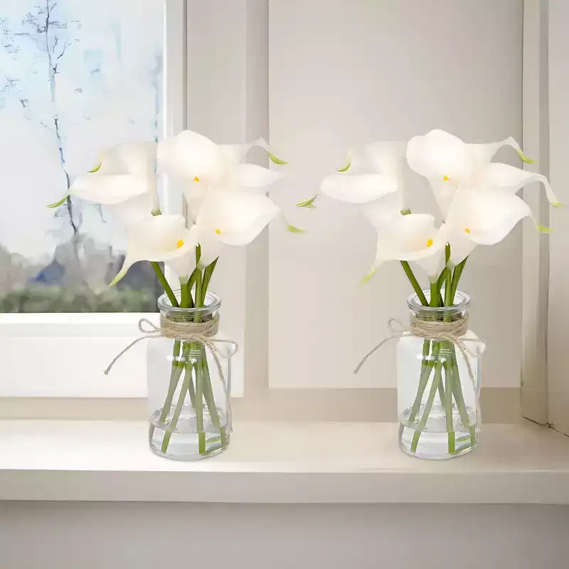 2PCS Calla Lily Artificial Flowers in Glass Vase with Faux Water, 6 Pcs Real Touch Latex Fake Flowers for Dining Table Decor, Wedding Centerpieces